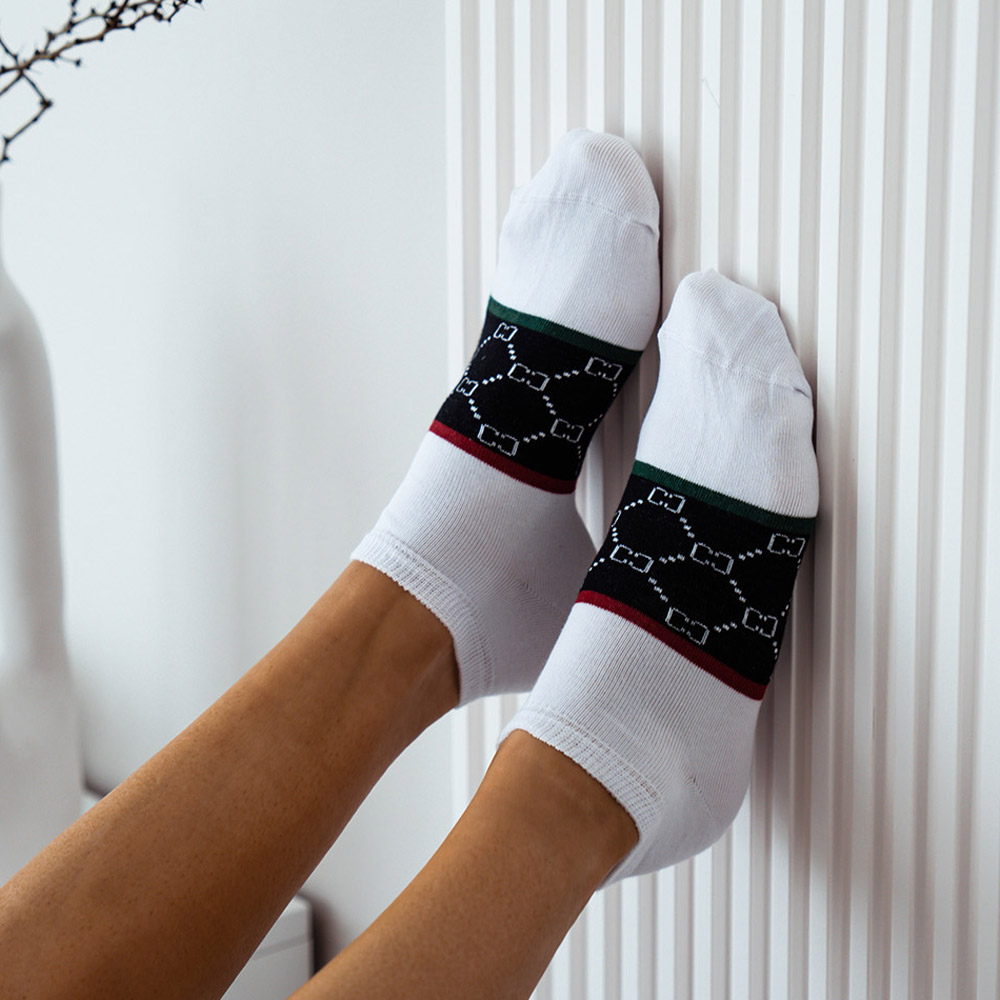 Białe stopki damskie CC pasek 773