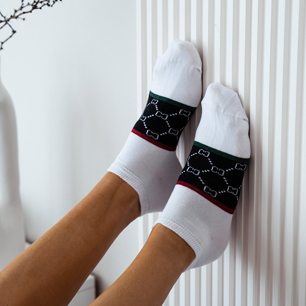 Białe stopki damskie CC pasek 773