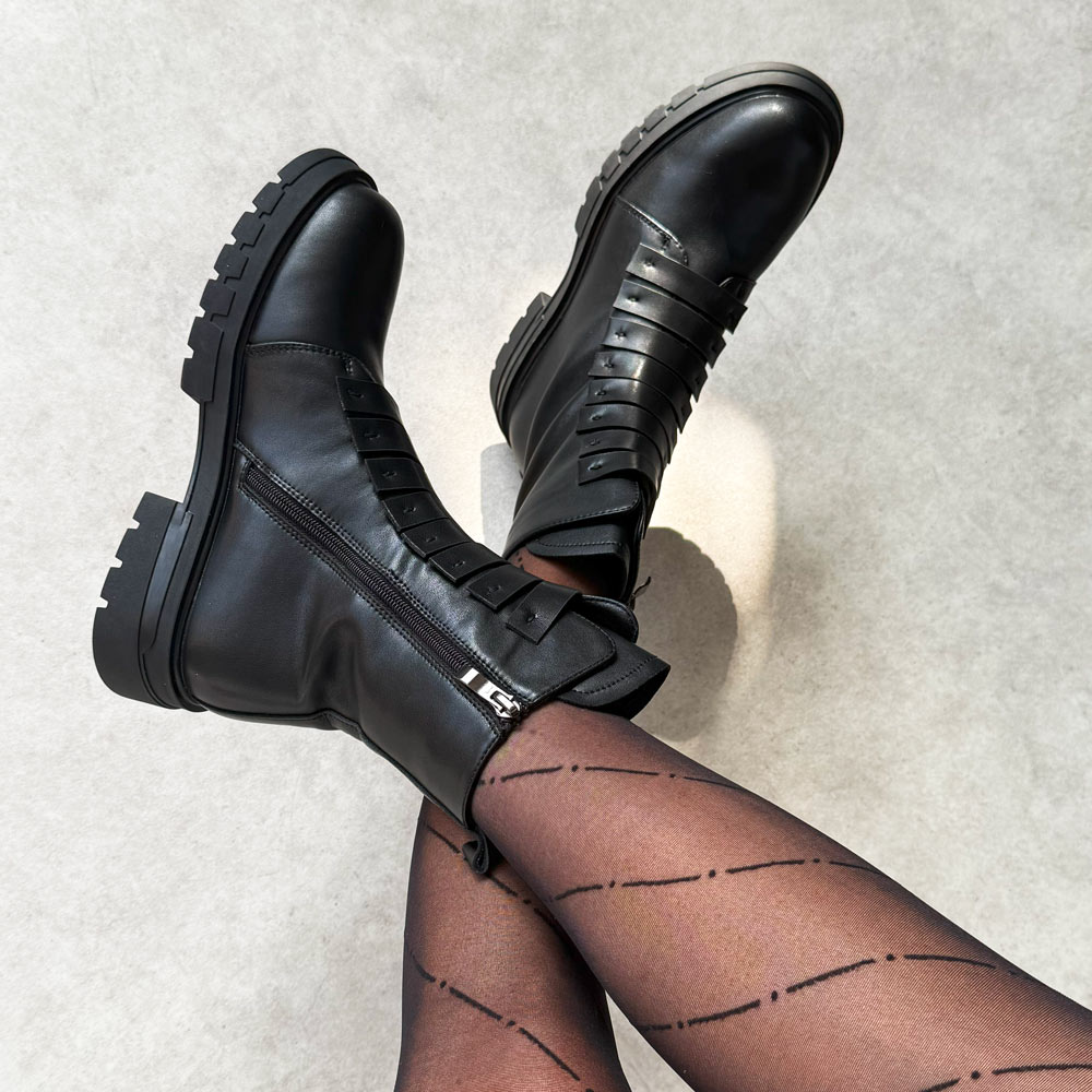 Czarne skórzane botki damskie T.Sokolski Z25-194