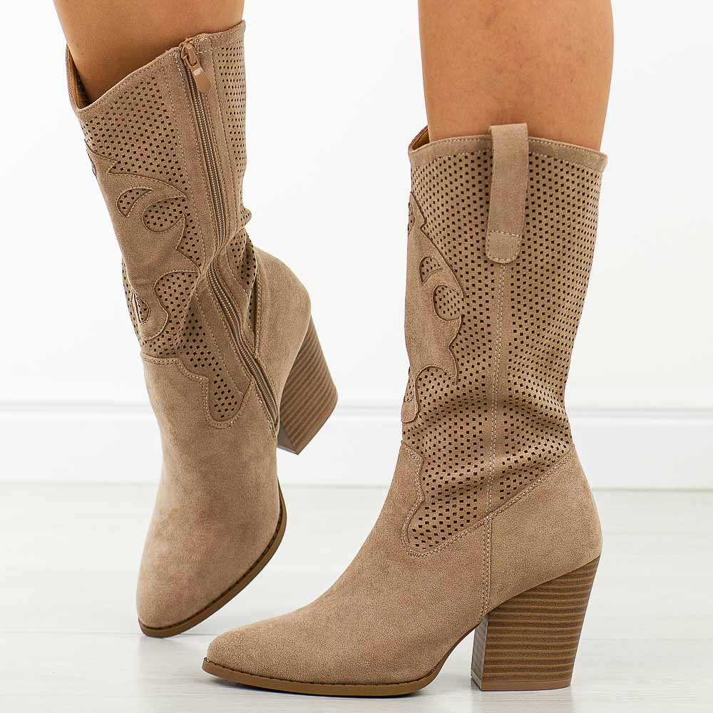 Beżowe jesienne kozaki damskie, kowbojki S.Barski 606