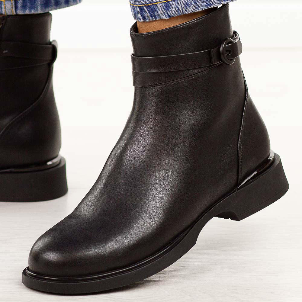 Czarne skórzane botki damskie Filippo Dbt7357/25