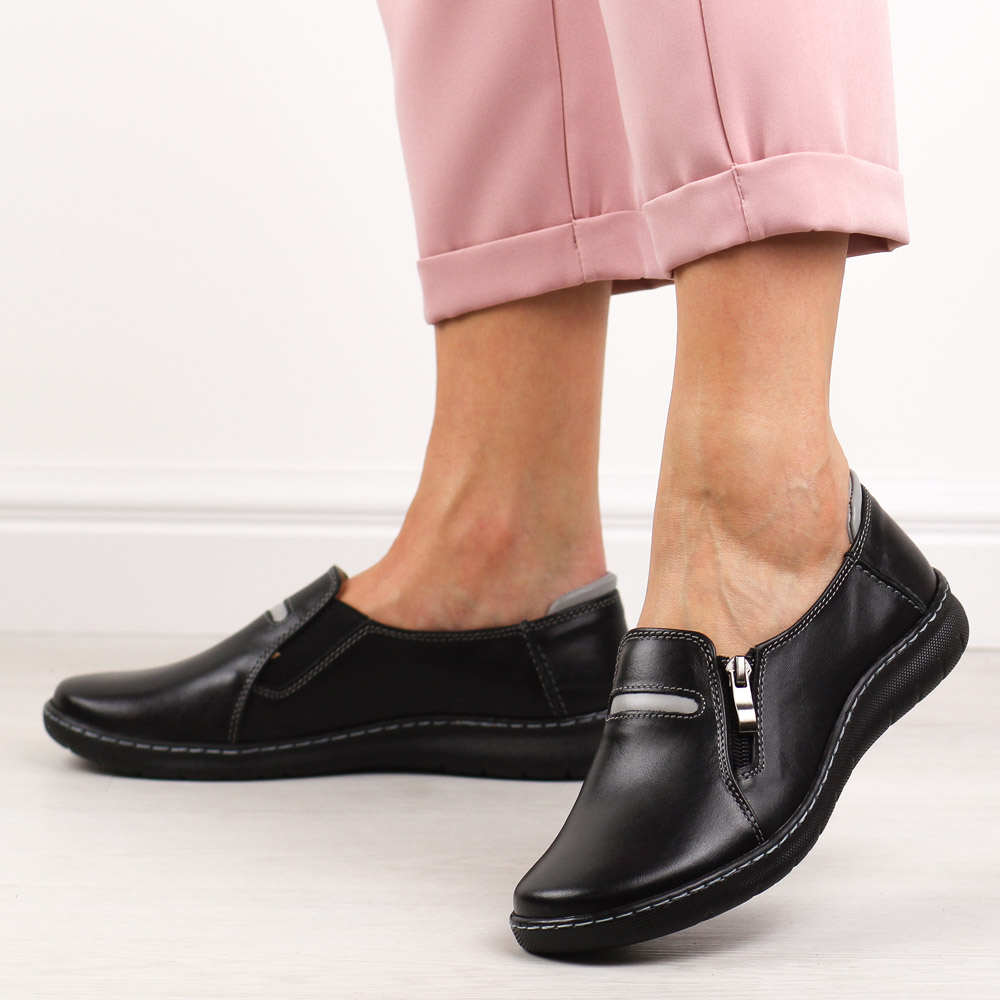 Czarne lico skórzane Polskie półbuty damskie Deoni 538