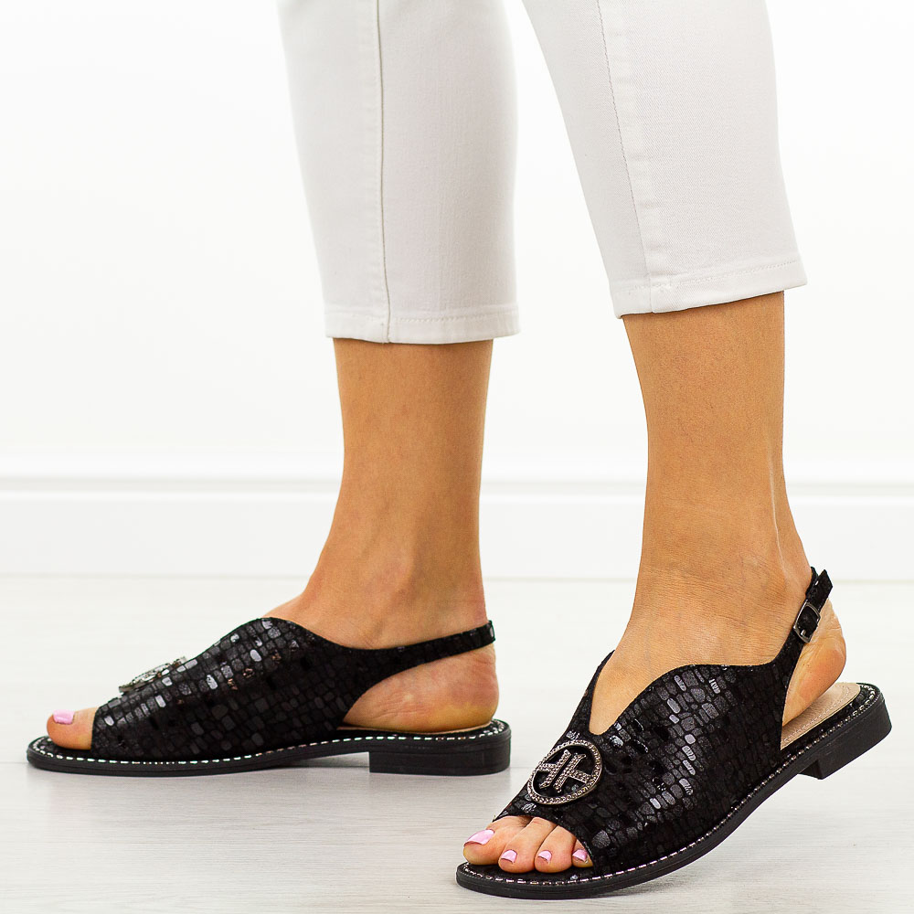 Czarne skórzane płaskie sandały damskie S.Barski 094