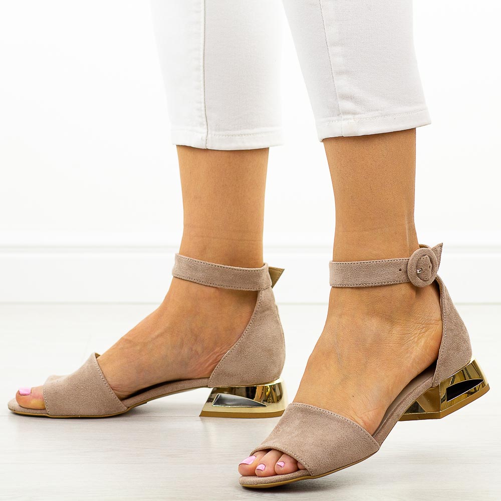 Beżowe Polskie sandały damskie na obcasie Suzana Alis