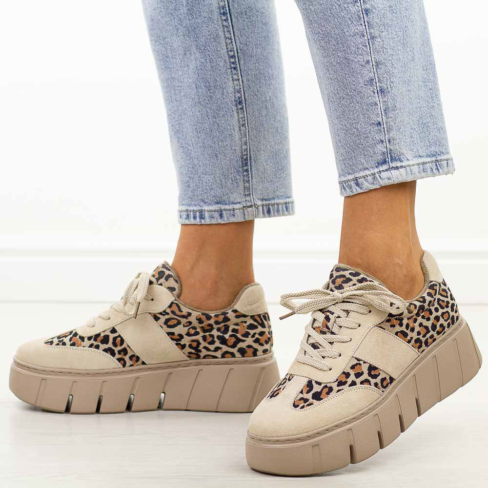 Beżowe ocieplane skórzane półbuty damskie Vinceza 66841