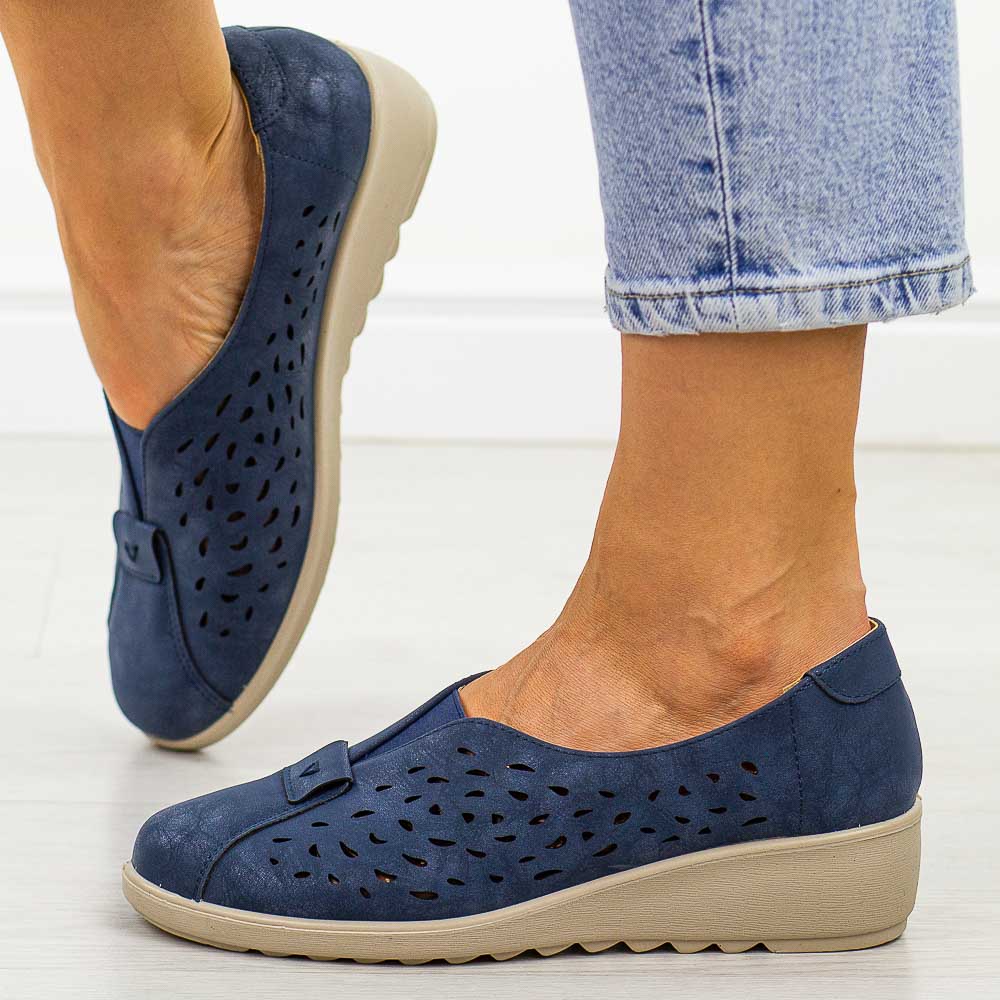 Granatowe ażurowe półbuty damskie Potocki 90341