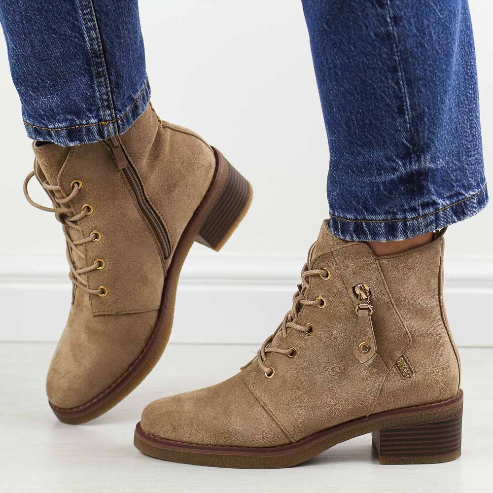 Beżowe zamszowe botki damskie M.Daszyński 2459-5