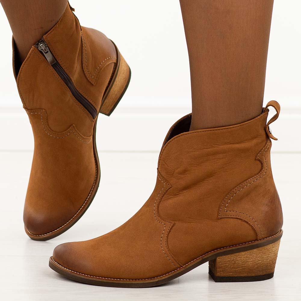 Brązowe Polskie kowbojki damskie botki zimowe Deoni B71b Nubuk