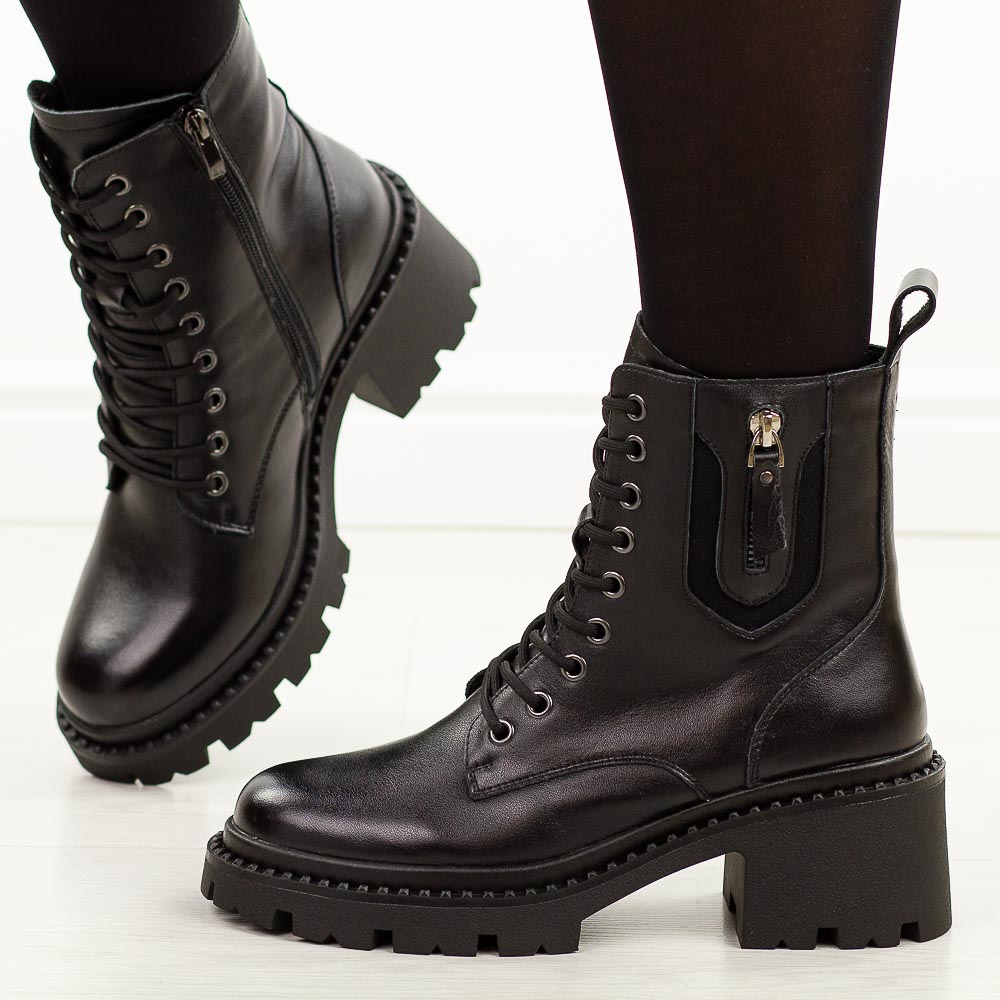 Czarne skórzane trapery damskie Vinceza 86418