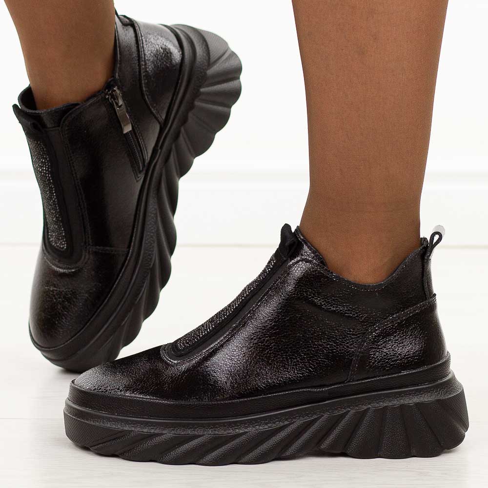 Czarne skórzane botki damskie Filippo Dbt7426/25