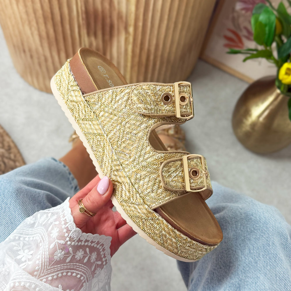 Beżowe klapki damskie na platformie T.Sokolski SKL25-322