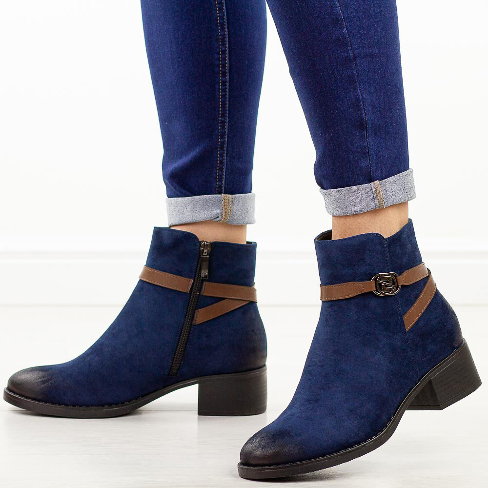 Granatowe botki damskie na obcasie Potocki 12738