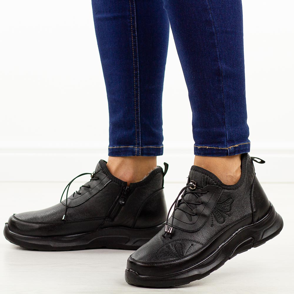 Czarne ciepłe botki damskie Potocki 16355