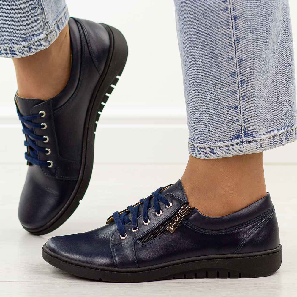 Granatowe Polskie półbuty damskie Gregors 747