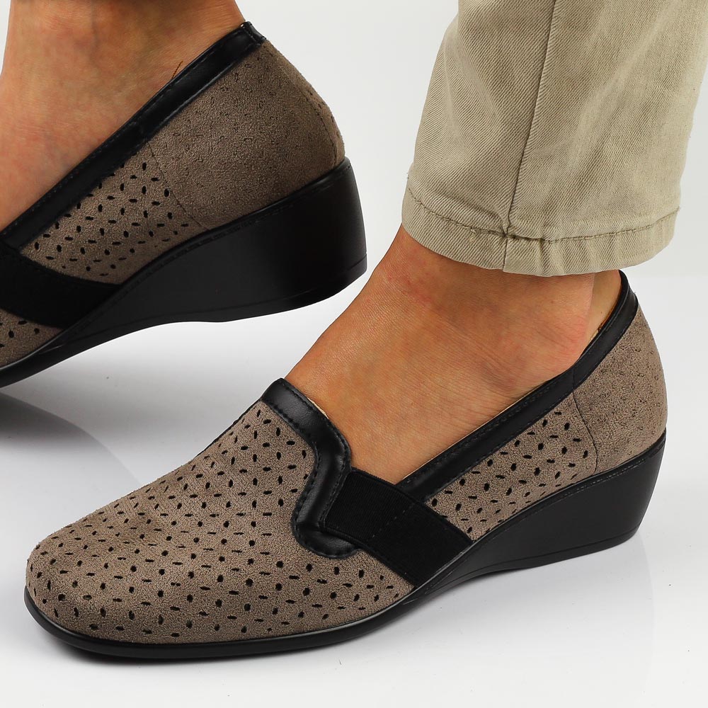 Szare półbuty damskie na koturnie M.Daszyński 2166-7