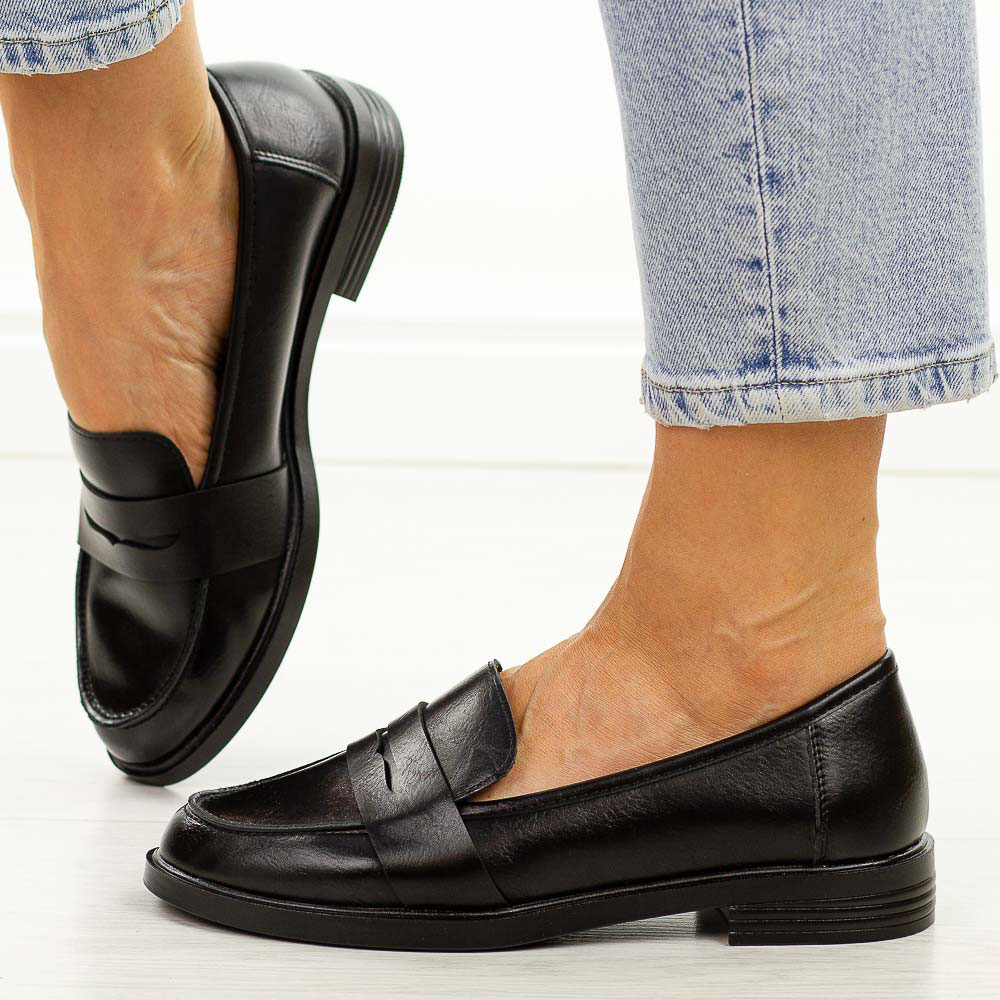 Czarne pu mokasyny damskie Potocki 12442