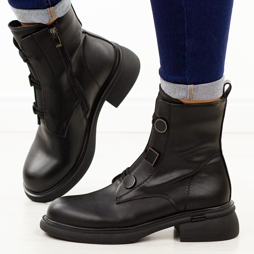 Czarne skórzane botki damskie T.Sokolski Z25-195