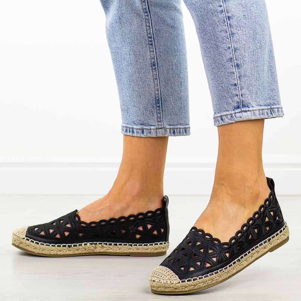 Czarne espadryle damskie, półbuty Potocki 16348