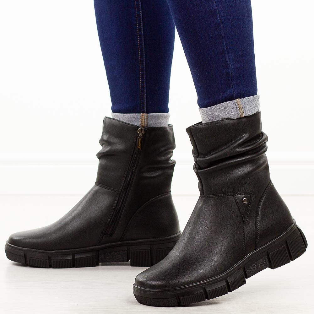 Czarne skórzane botki damskie Cambell 19304