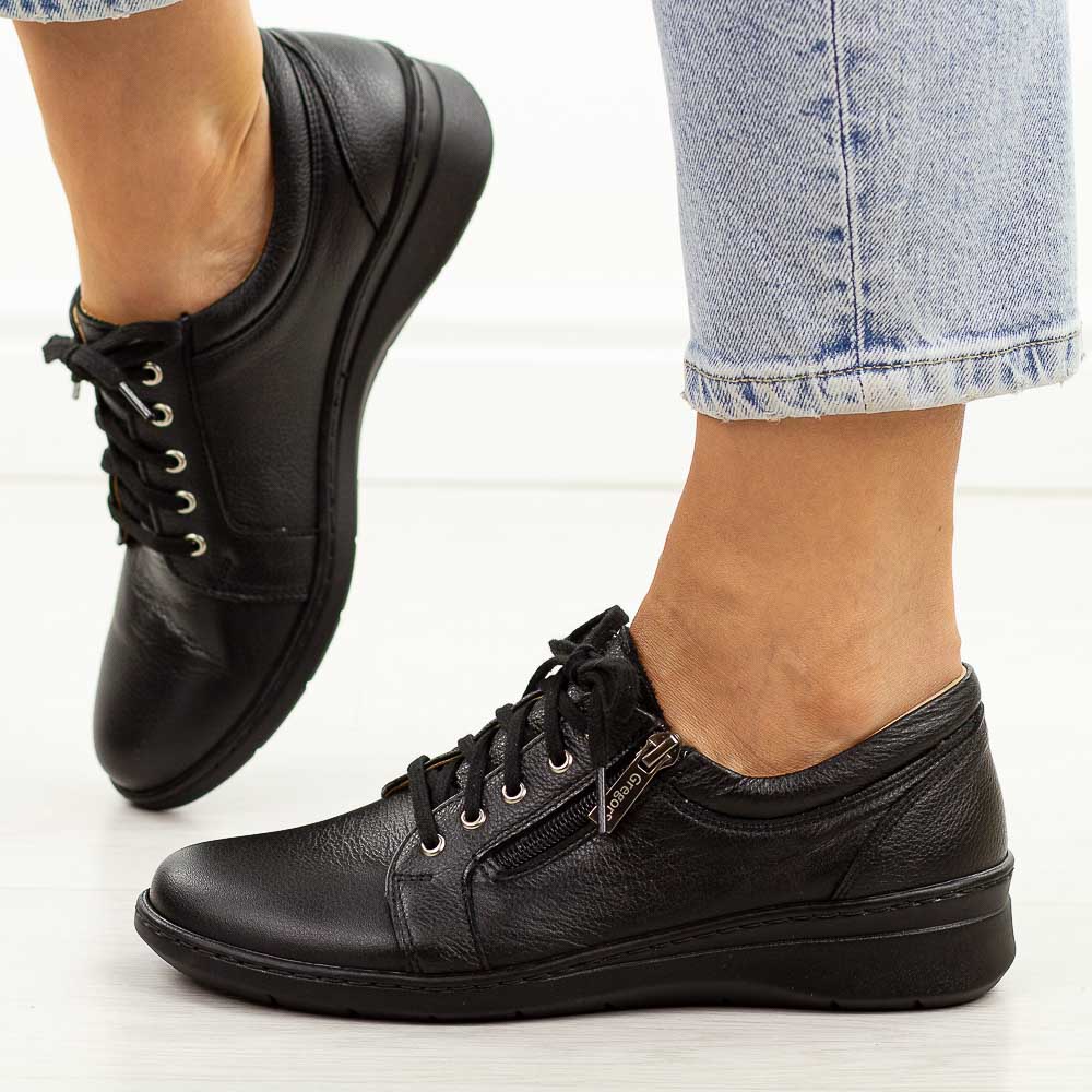 Czarne skórzane Polskie półbuty damskie Gregors 1152