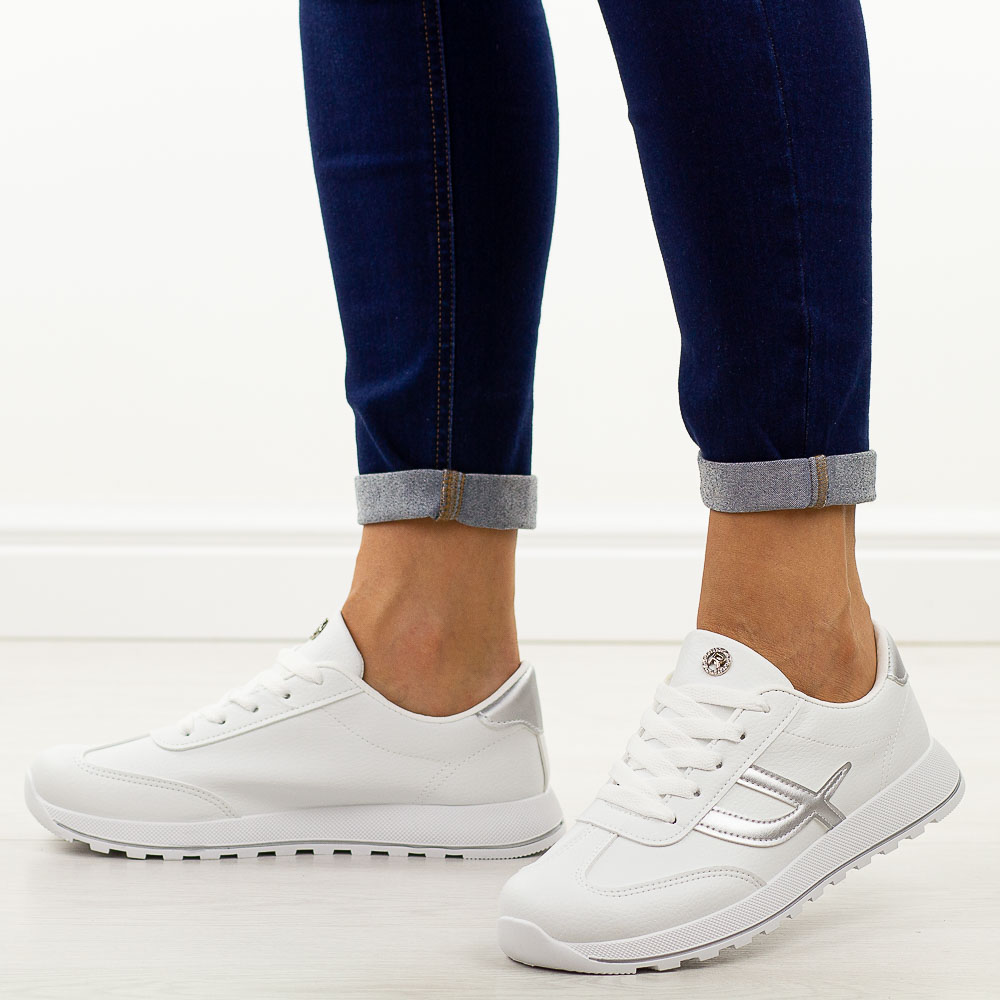 Białe półbuty damskie Potocki 16352