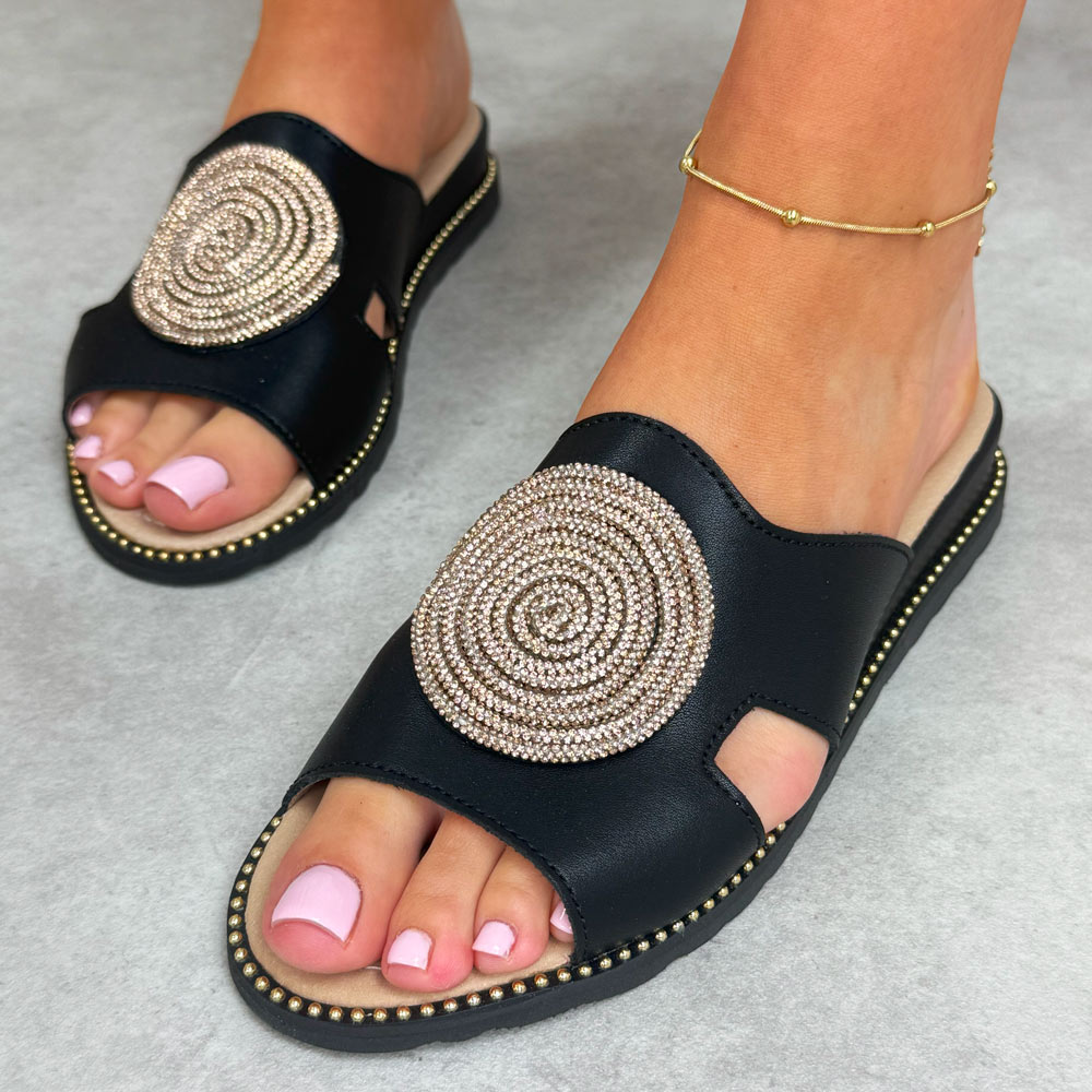 Czarne skórzane klapki damskie Filippo Dk7041/25