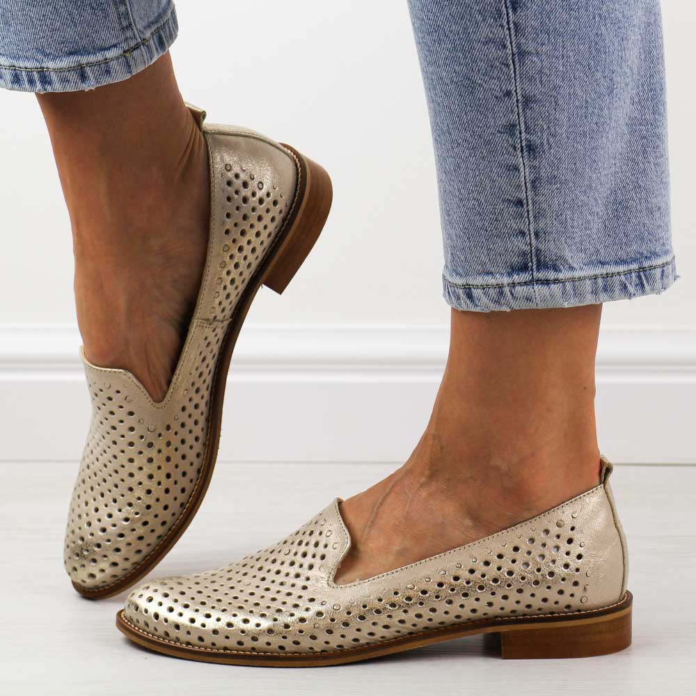 Złote ażurowe skórzane Polskie półbuty damskie Deoni d44