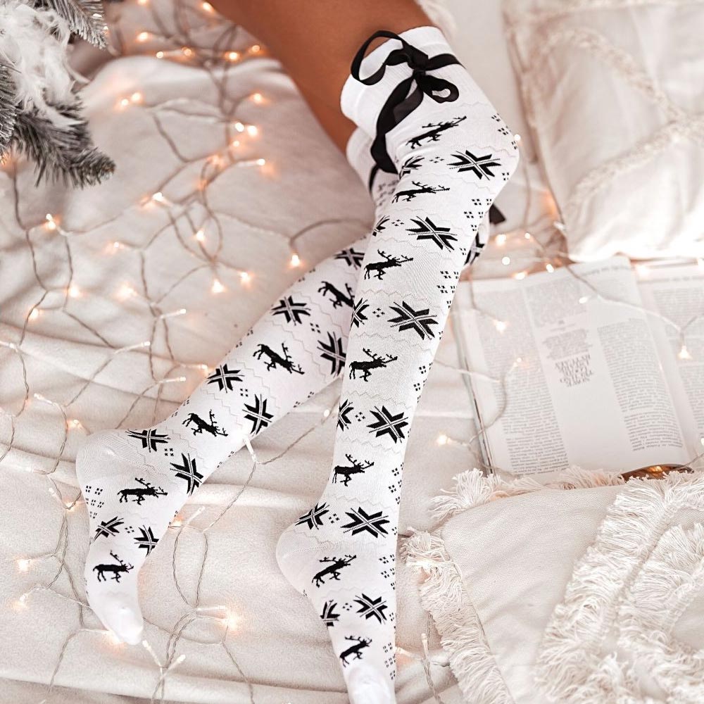 Zakolanówki zimowe ze wstążką 1062 wh/bk