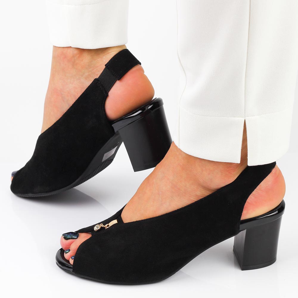 Czarne zamszowe sandały damskie na obcasie M.Daszyński Sa169-6