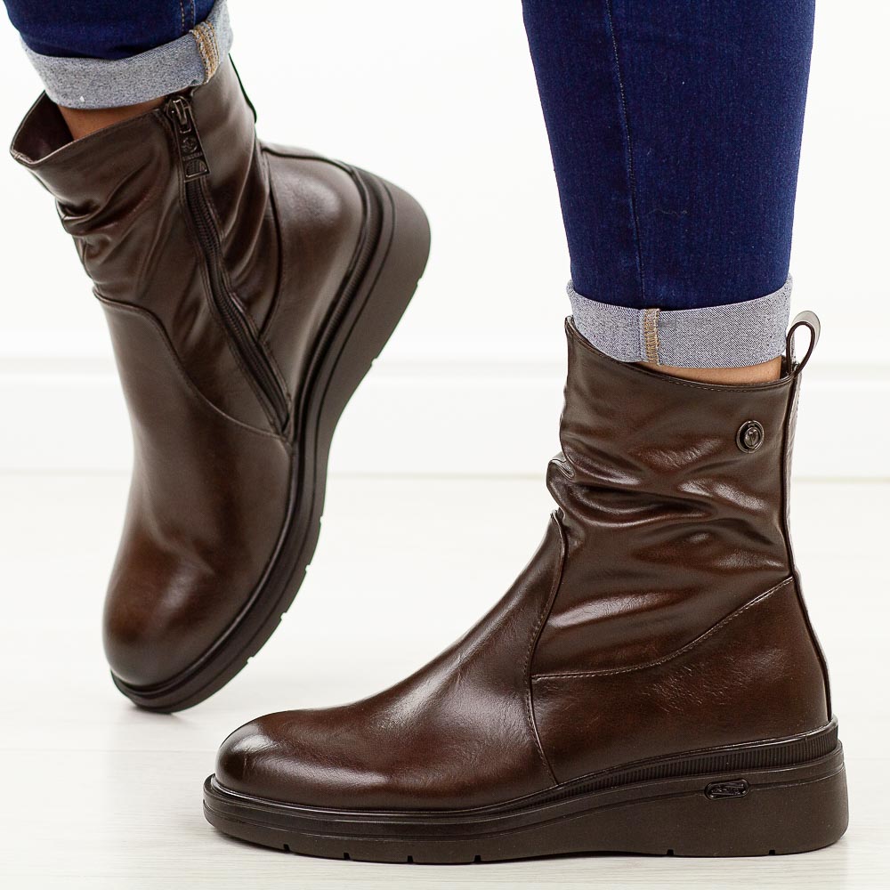 Brązowe wysokie botki damskie Vinceza 58557