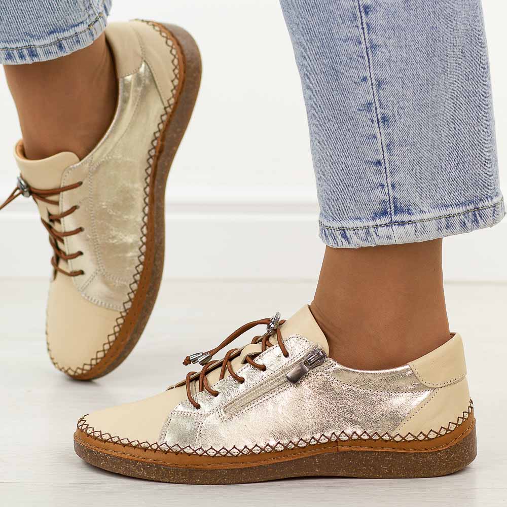 Złote skórzane półbuty damskie T.Sokolski 8207