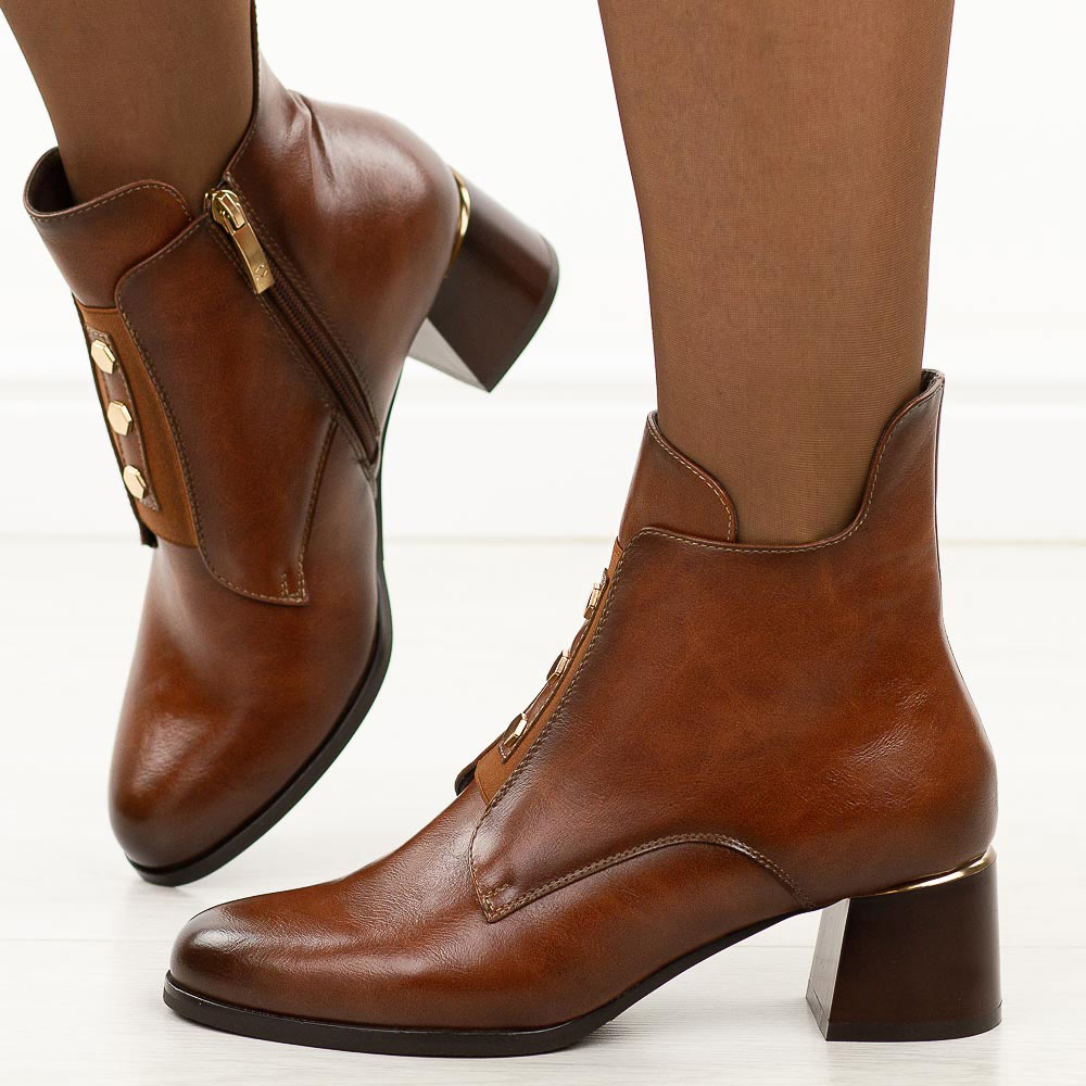 Brązowe botki damskie na obcasie Potocki 12667