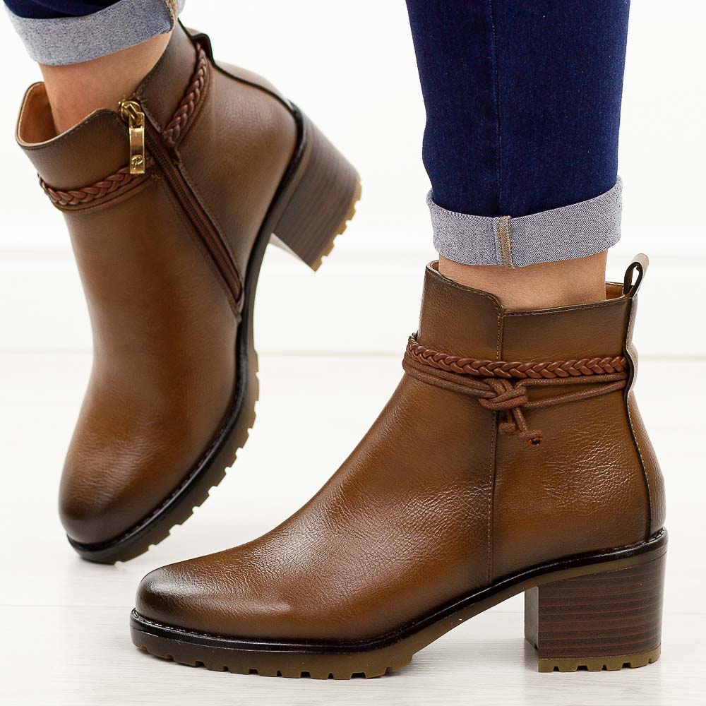 Brązowe botki damskie na obcasie Potocki 12690