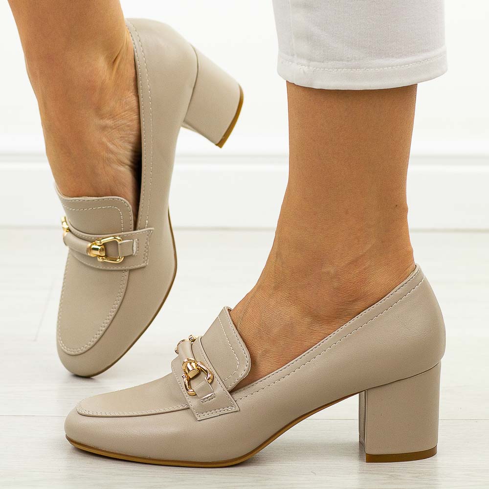 Beżowe pu półbuty damskie na obcasie Sergio Leone pb146