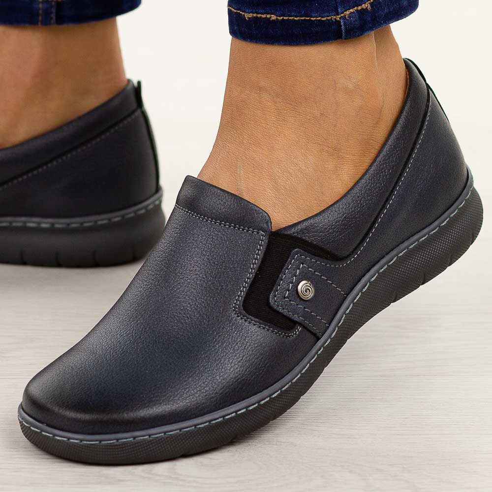 Granatowe skórzane Polskie półbuty damskie Deoni 623