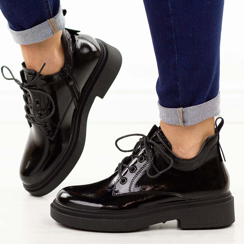 Czarne skórzane botki damskie Sergio Leone Bt25727S