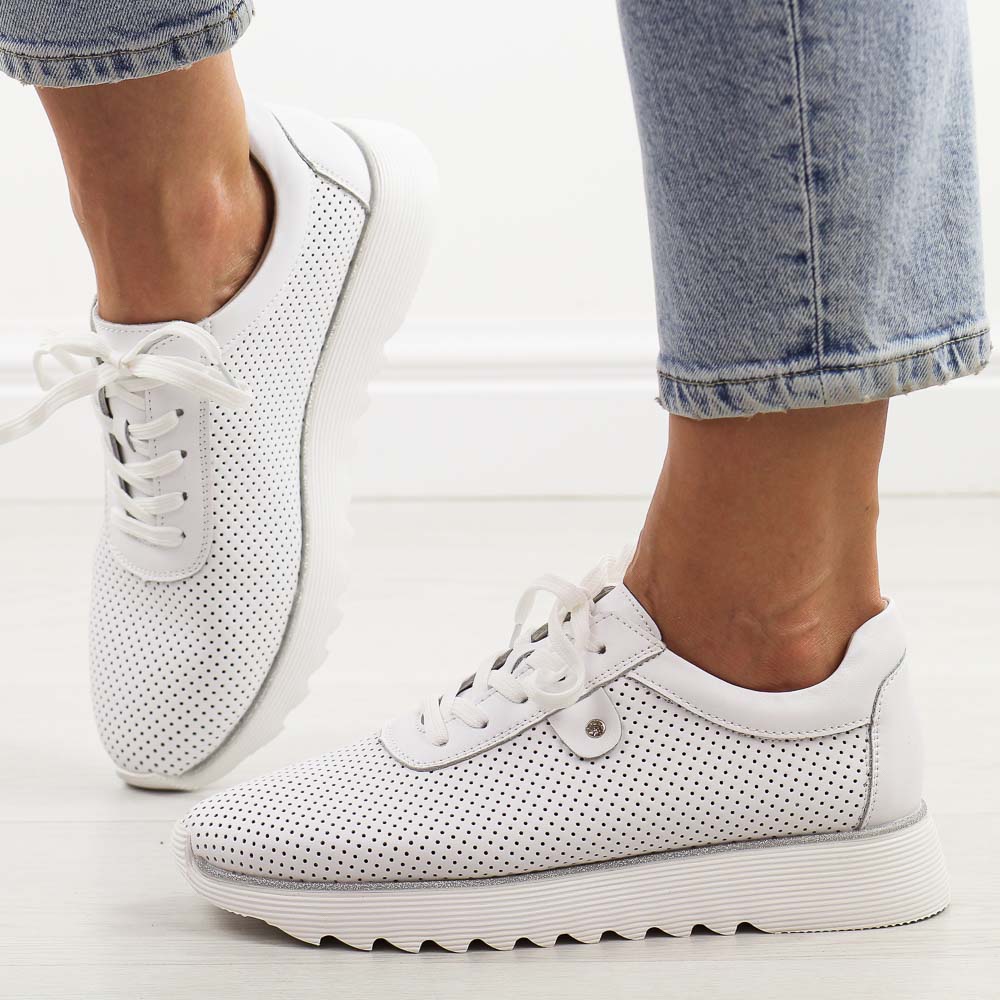 Białe skórzane półbuty damskie Dia 629