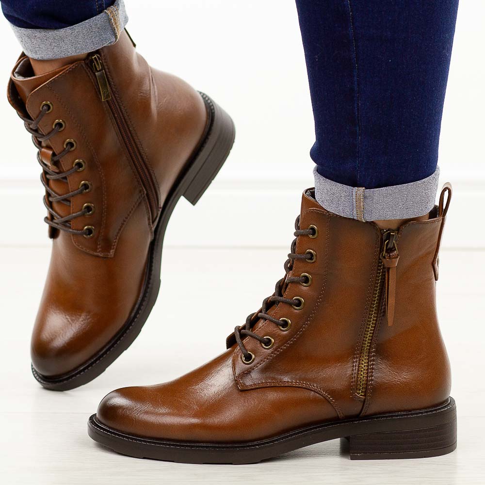 Brązowe płaskie botki damskie Potocki 12675