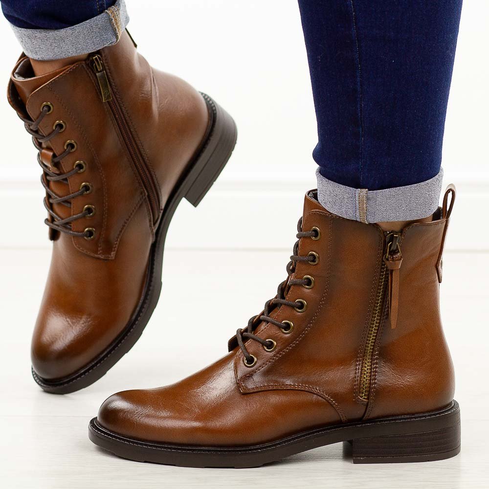 Brązowe płaskie botki damskie Potocki 12675