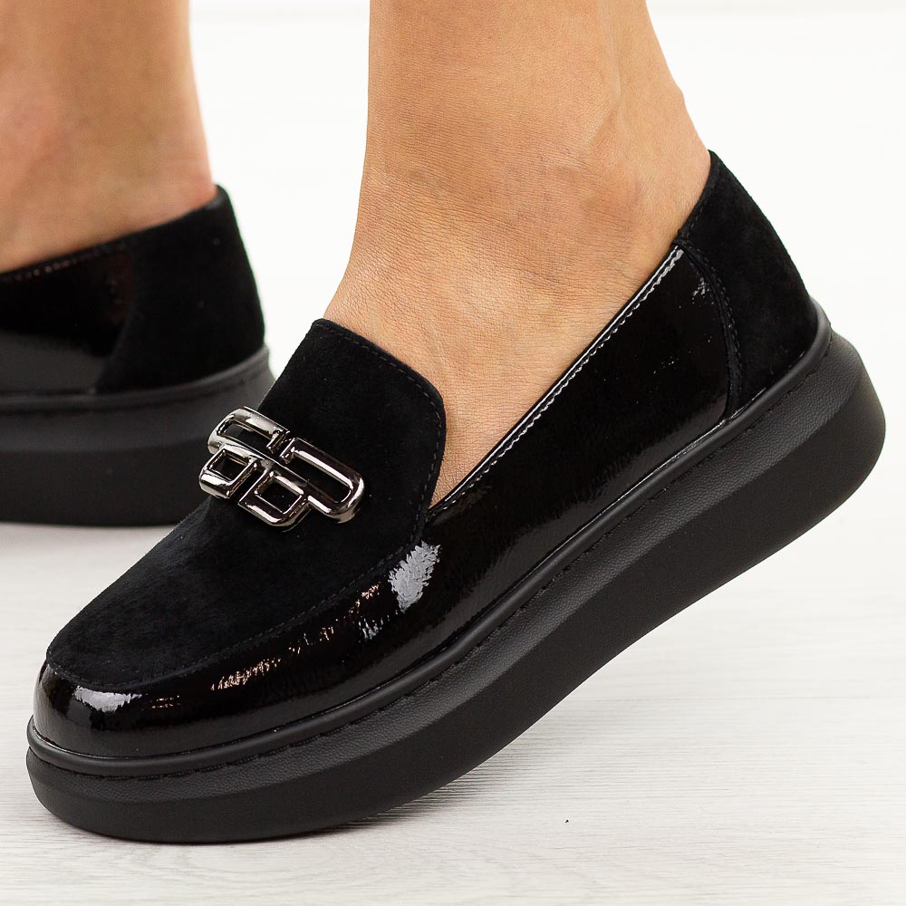 Czarne skórzane półbuty damskie Filippo Dp7216/25