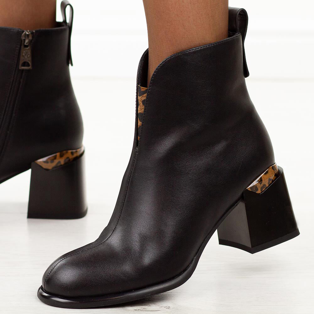 Czarne skórzane botki damskie na obcasie Vinceza 66811