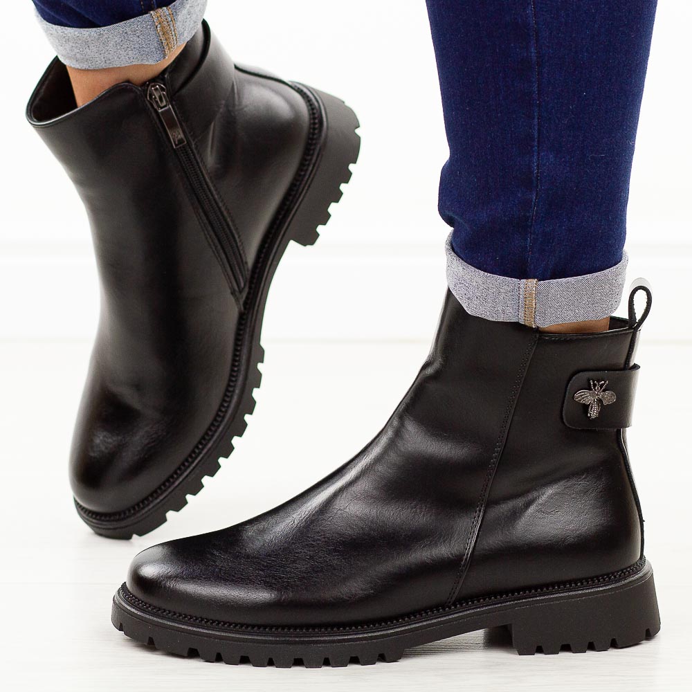 Czarne lico botki damskie na traperze Potocki 19314