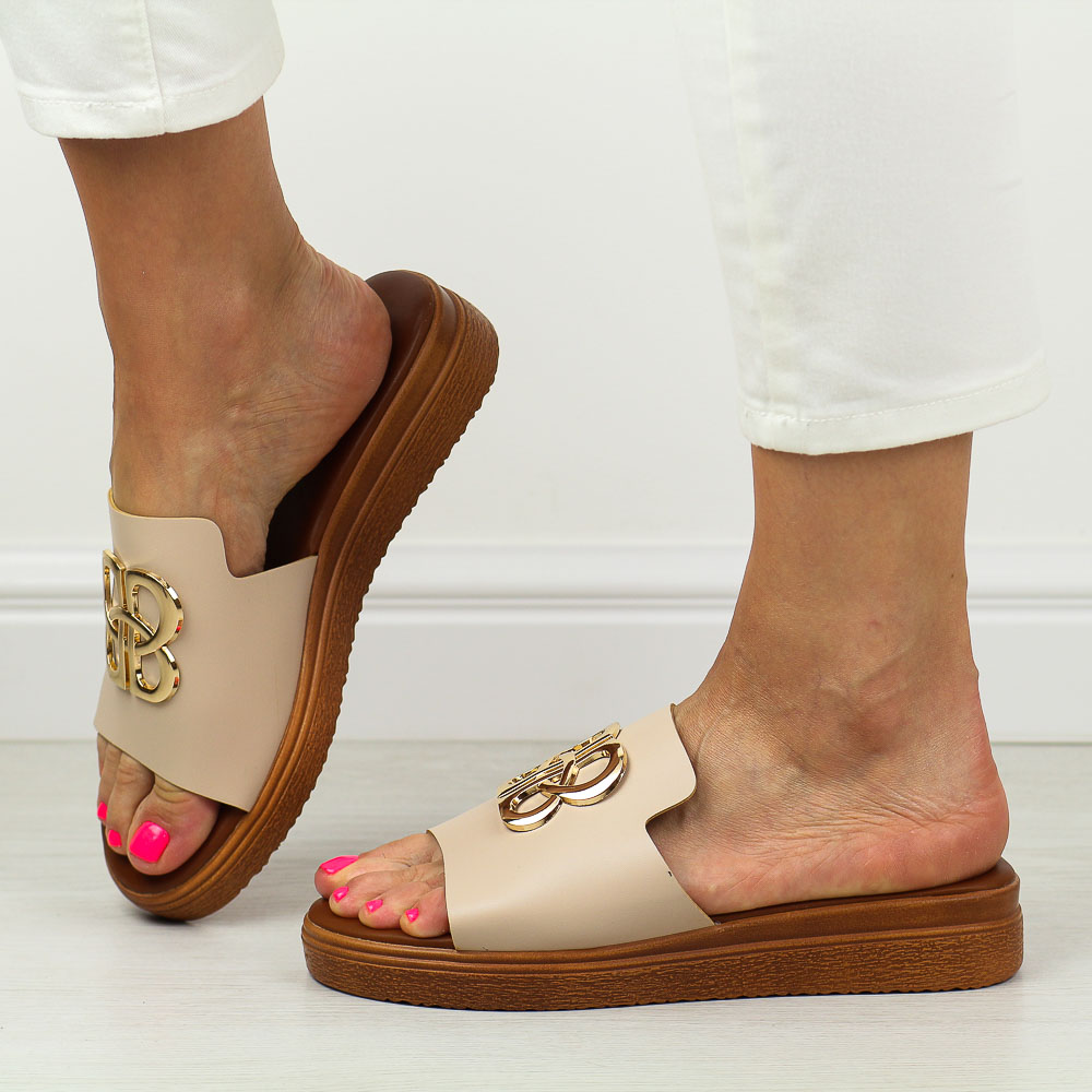 Beżowe płaskie klapki damskie Vinceza 73501