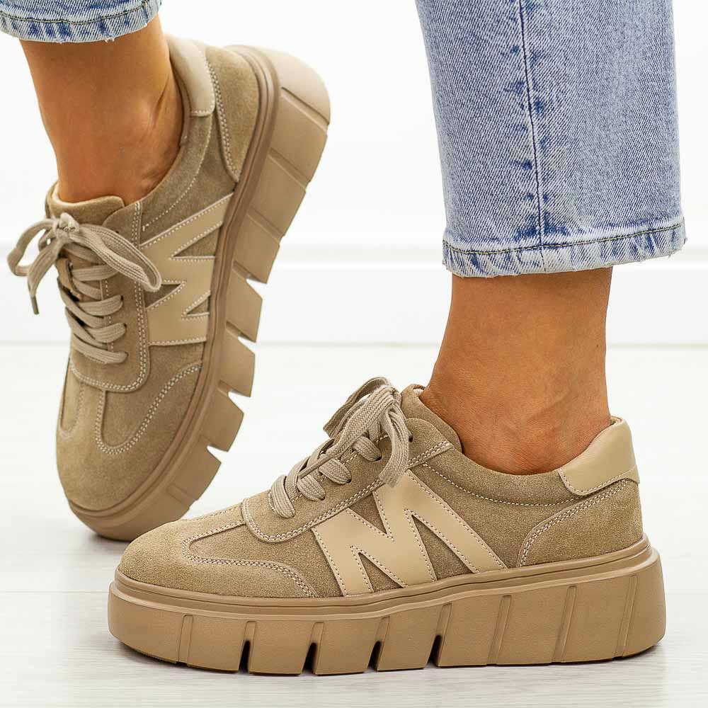 Beżowe skórzane półbuty damskie Vinceza 79561