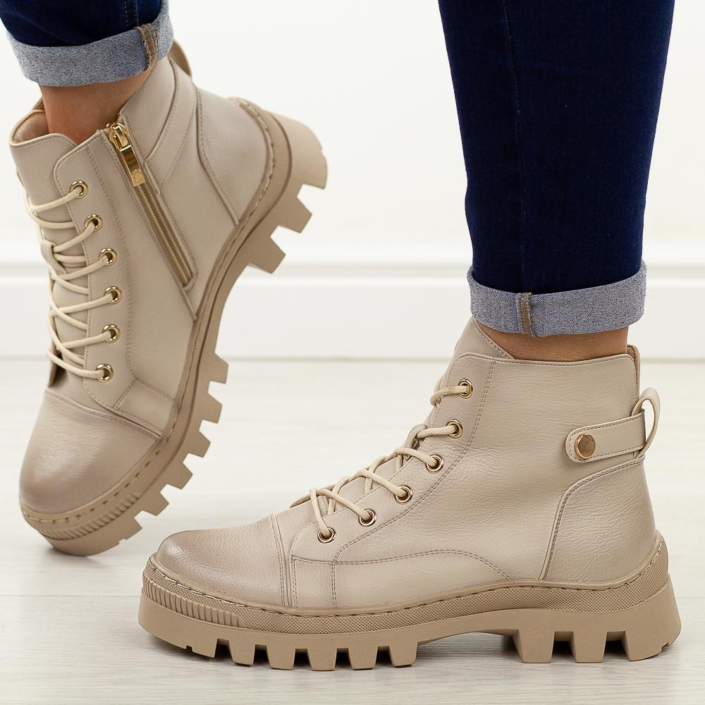 Beżowe botki damskie na traperze Potocki 19317