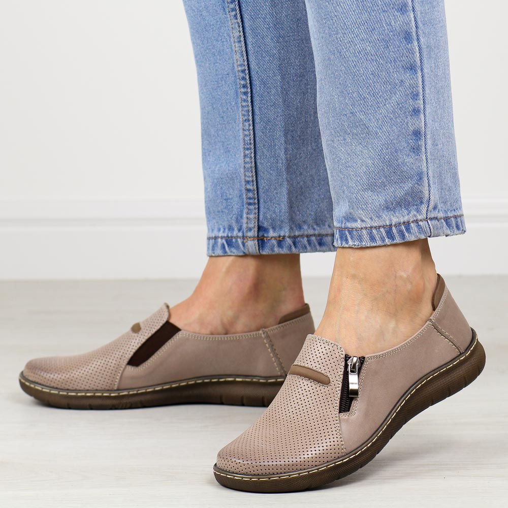 Beżowe skórzane Polskie półbuty damskie Deoni 538/1