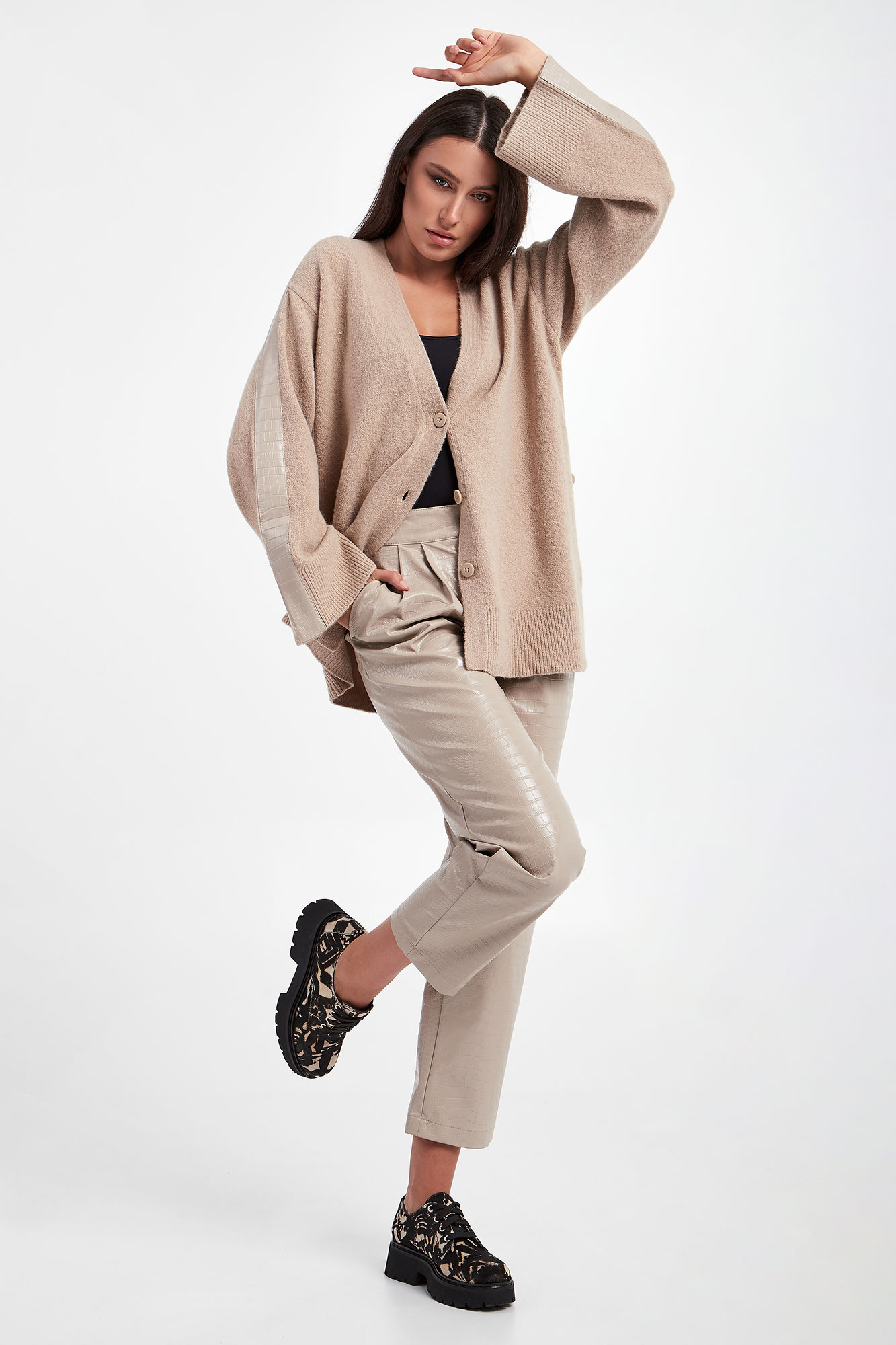 Spodnie damskie ARMANI EXCHANGE