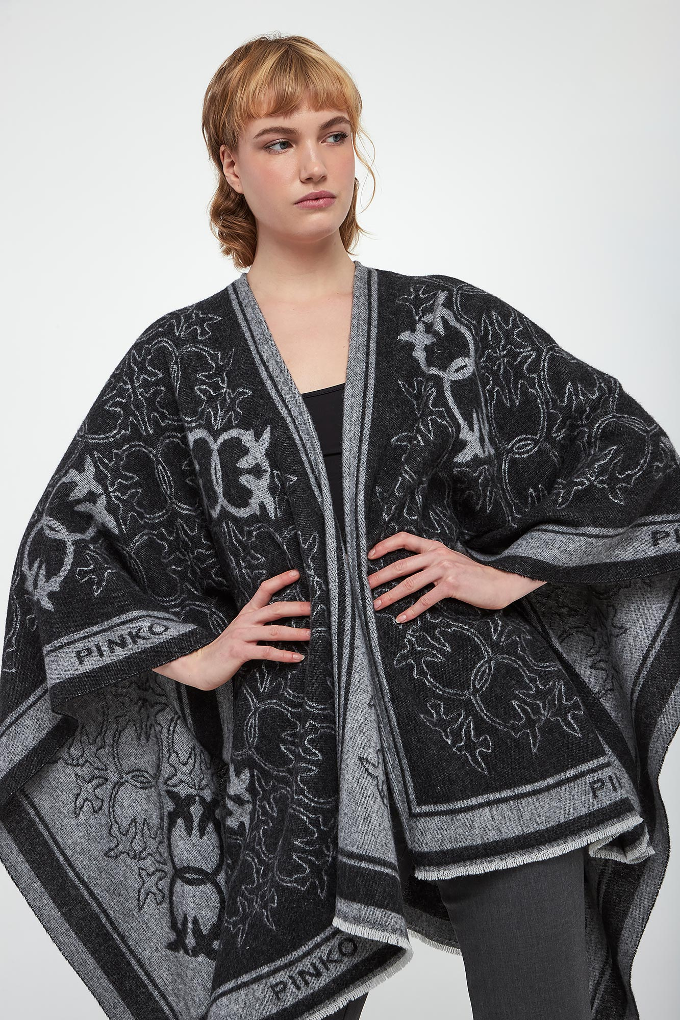 Ponczo damskie wełniane Croazia PINKO