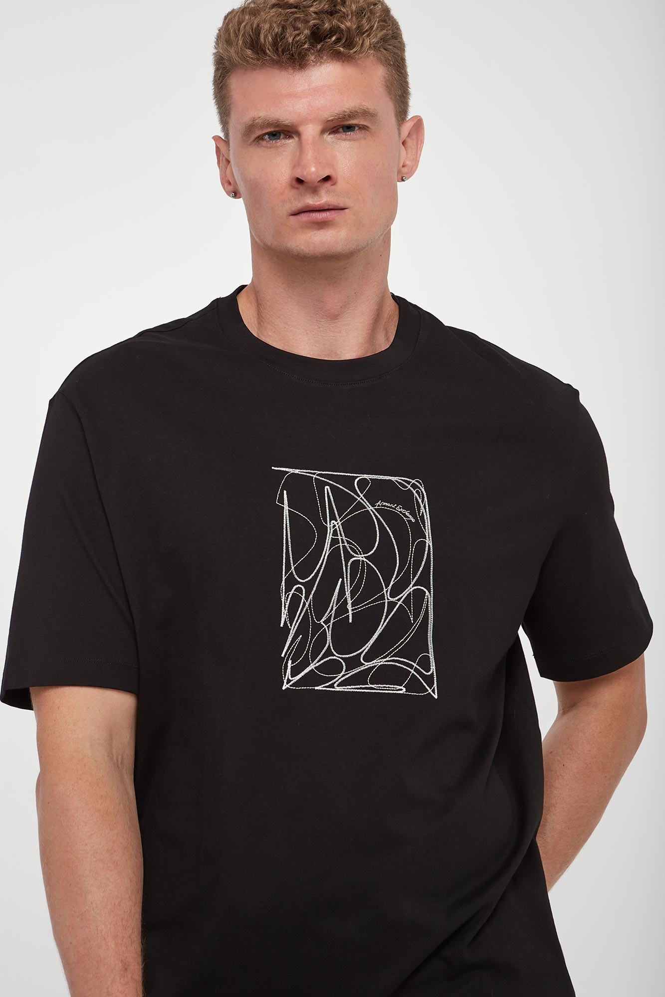 T-shirt męski z haftem ARMANI EXCHANGE