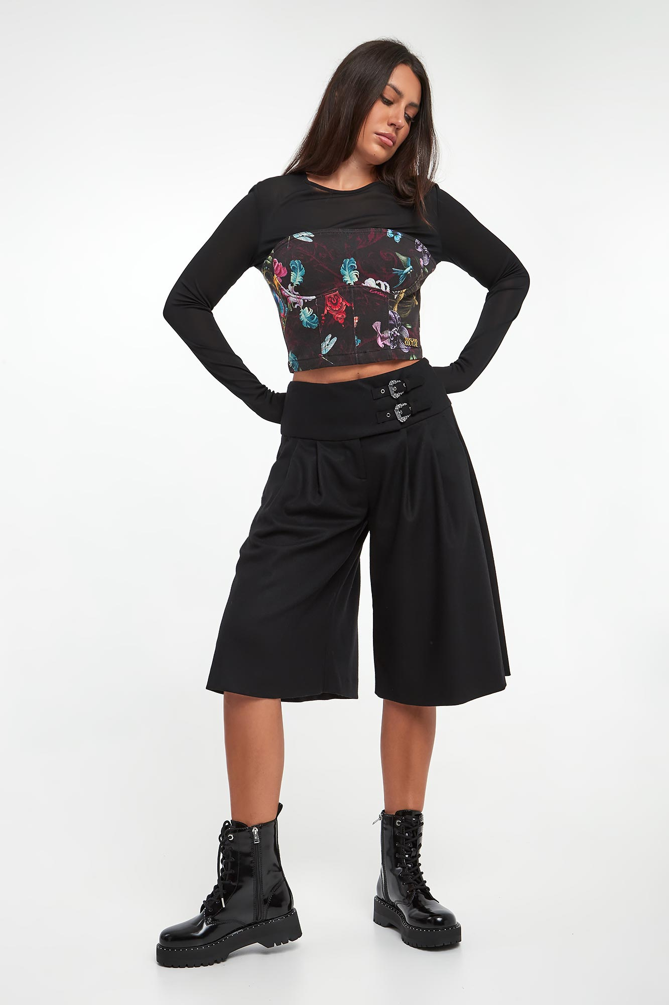 Bermudy damskie wełniane VERSACE JEANS COUTURE